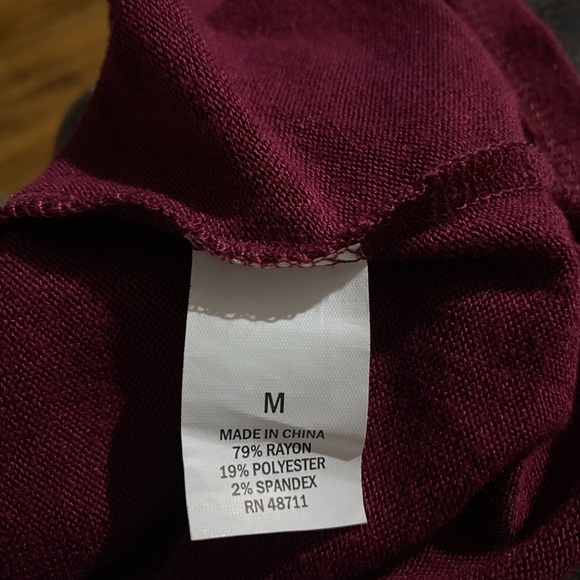 Falls Creek Women’s Long Sleeve V-Neck Cozy Shirt Size Medium - Picture 13 of 13